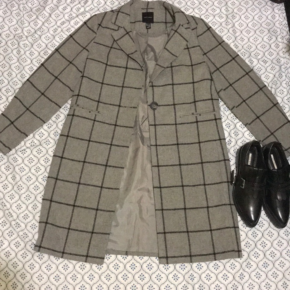 BRAND NEW PLAID COAT